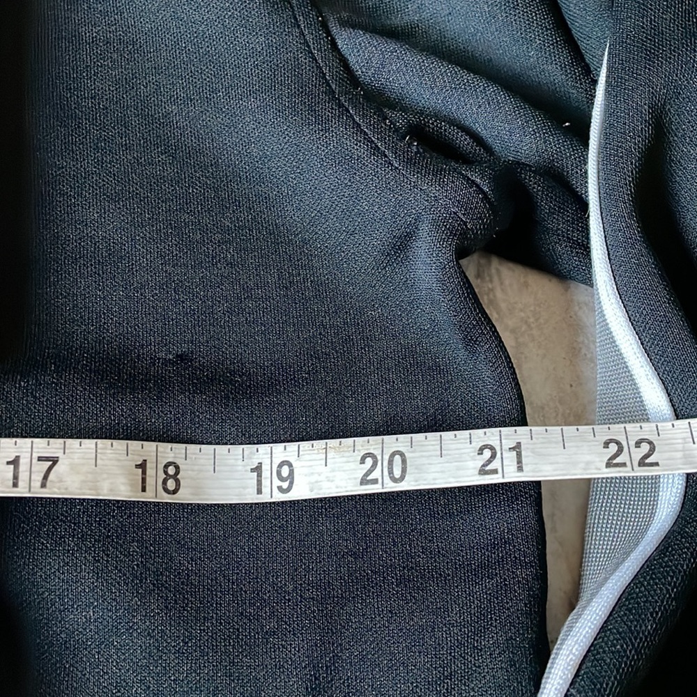 Preloved Ecko Unltd,Authentic Classic,Medium,2sid… - image 3